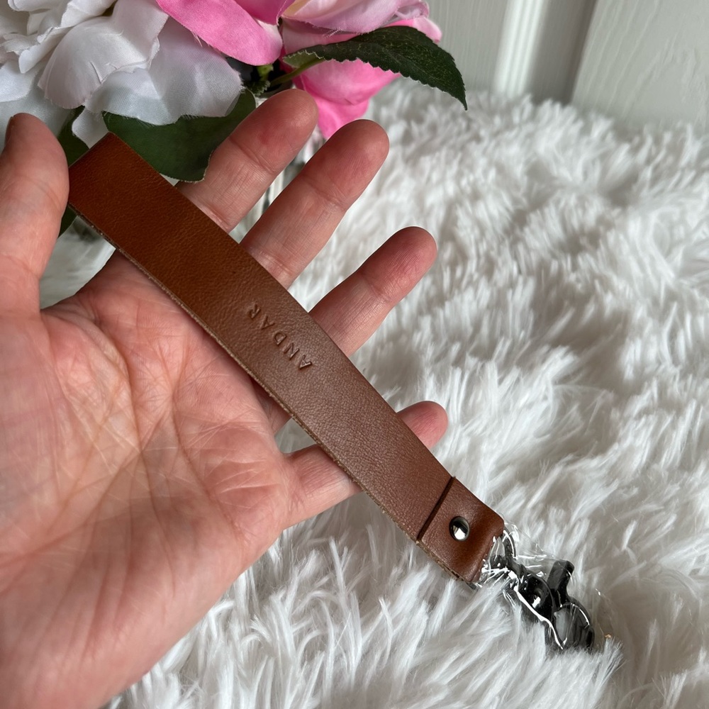 Andar new from mystery box camel tan tether